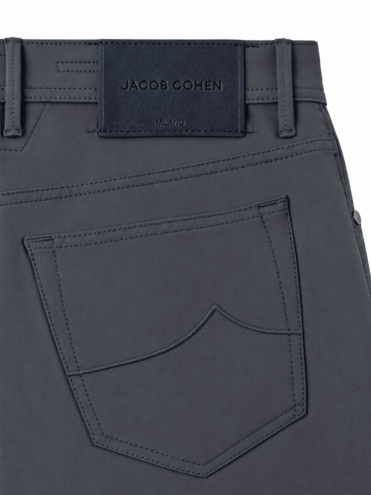 JACOB COHËN – J688 (Bard) 3961 RWC62 (43333)